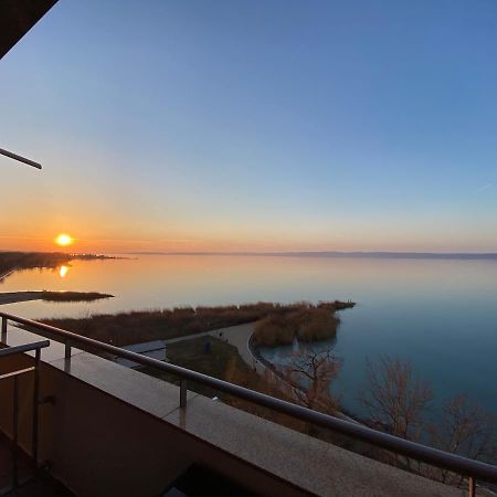 Myflat Club 218 Golden Beach Wellness Apartment Siófok Exterior foto