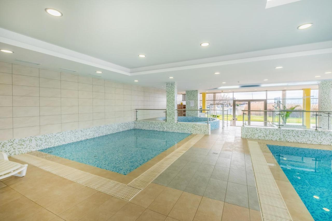 Myflat Club 218 Golden Beach Wellness Apartment Siófok Exterior foto