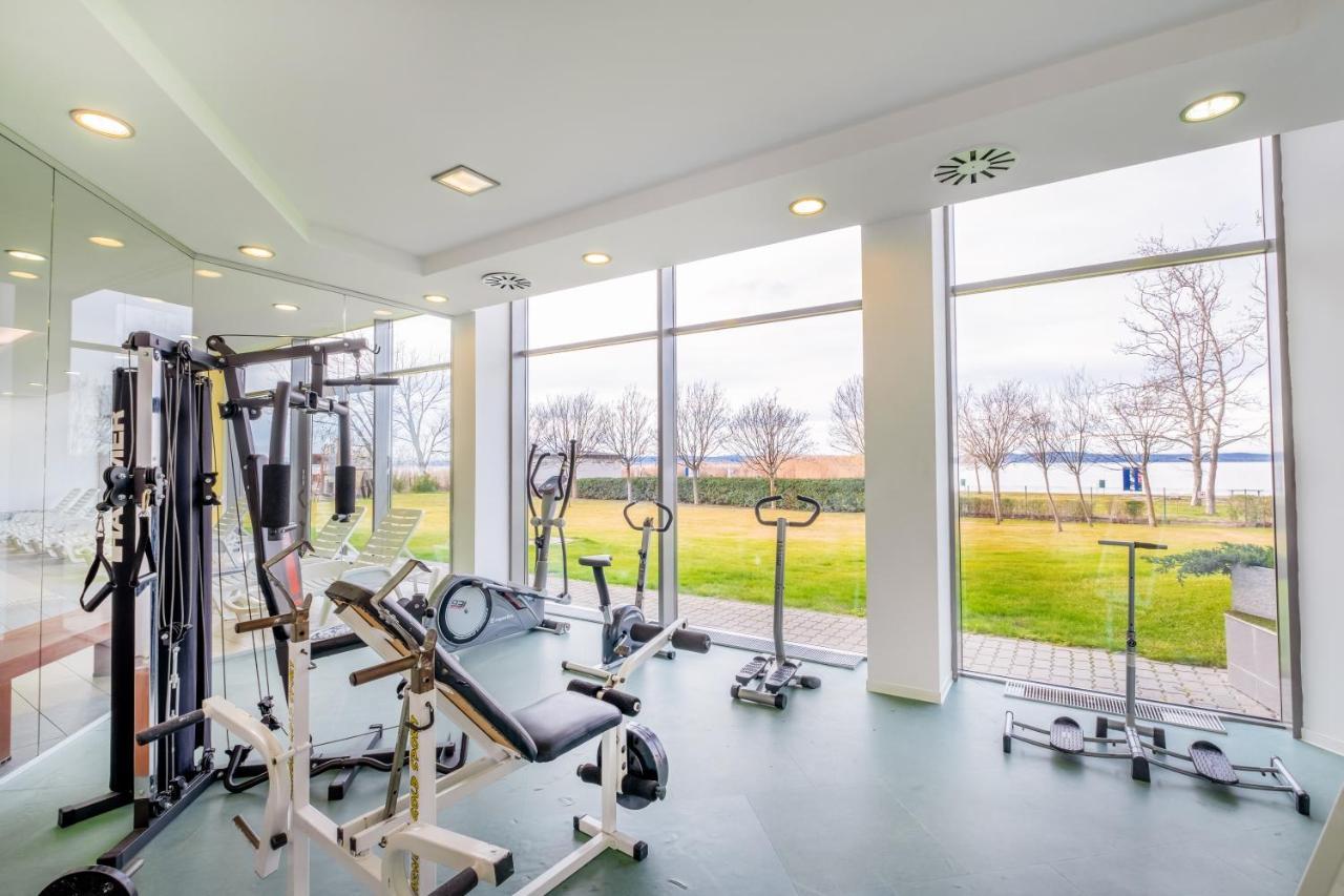 Myflat Club 218 Golden Beach Wellness Apartment Siófok Exterior foto
